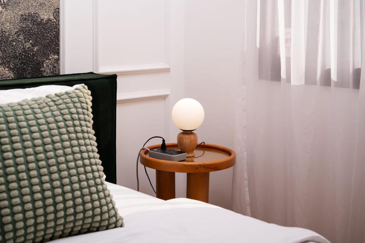 The 2 Bdr Sterling 5 Min To Cai Airport Apartment Cairo