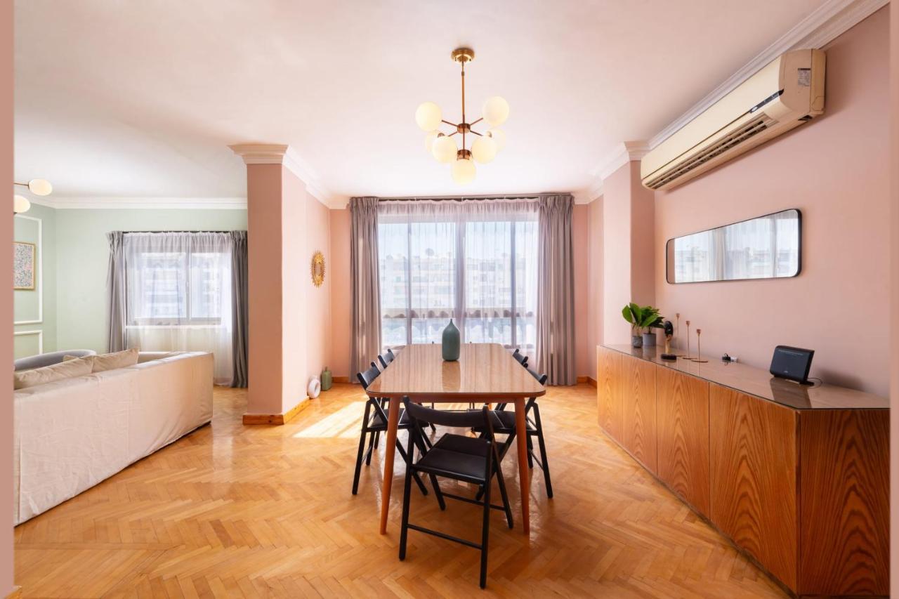 The 2 Bdr Sterling 5 Min To Cai Airport Apartment *
