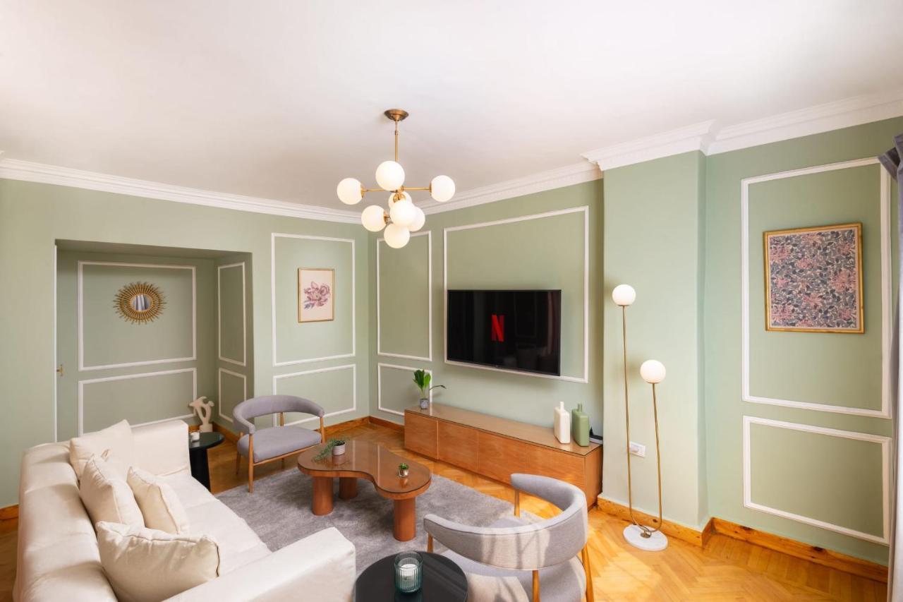 The 2 Bdr Sterling 5 Min To Cai Airport Apartment Cairo