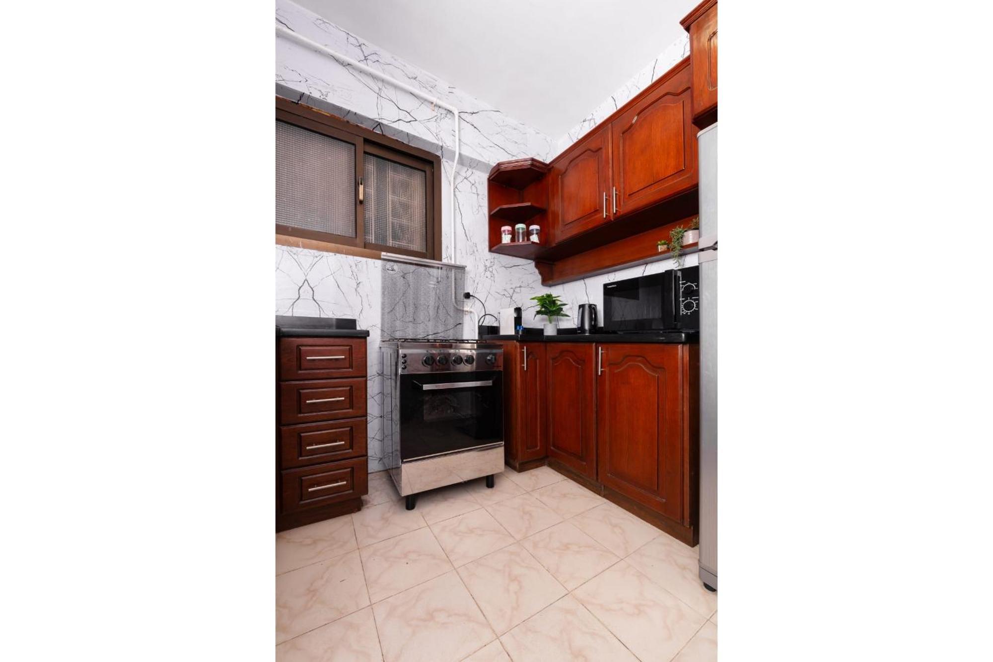 The 2 Bdr Sterling 5 Min To Cai Airport Apartment Cairo